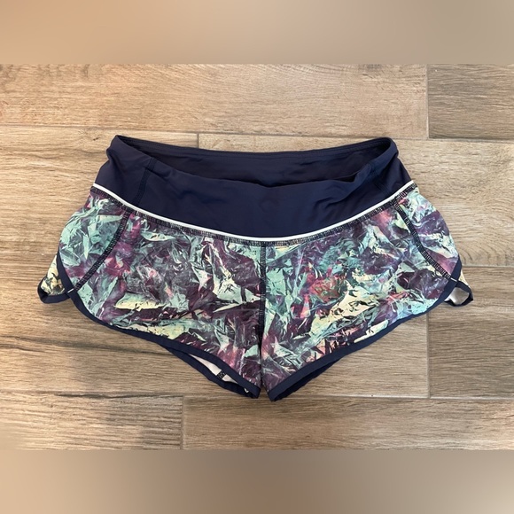 lululemon athletica Pants - Lululemon Speed Up Shorts 2.5”